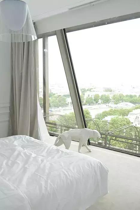 埃菲尔铁塔神秘公寓,埃菲尔铁塔公寓内部