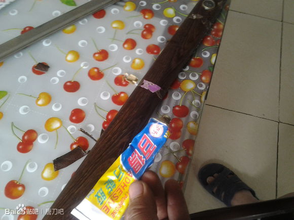 刀鞘两半了怎么修补,刀鞘变形怎么修复