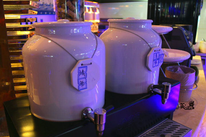 看花样男子去哪里看,深海八百米海鲜自助