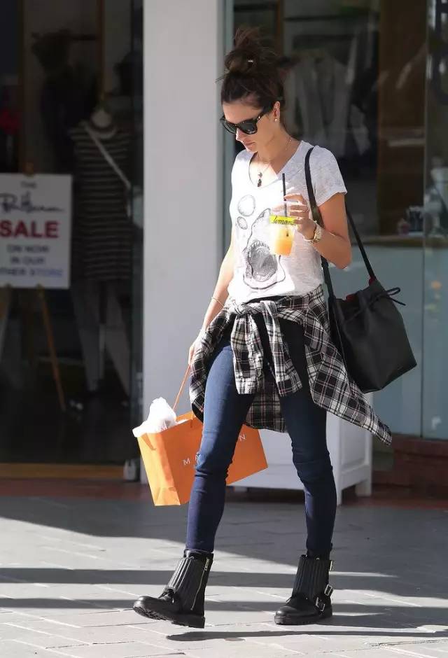 两千元左右最值得入手包包,好货好出手质量过硬