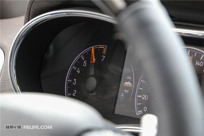 2013款jeep大切诺基改新款,全新换代jeep切诺基视频