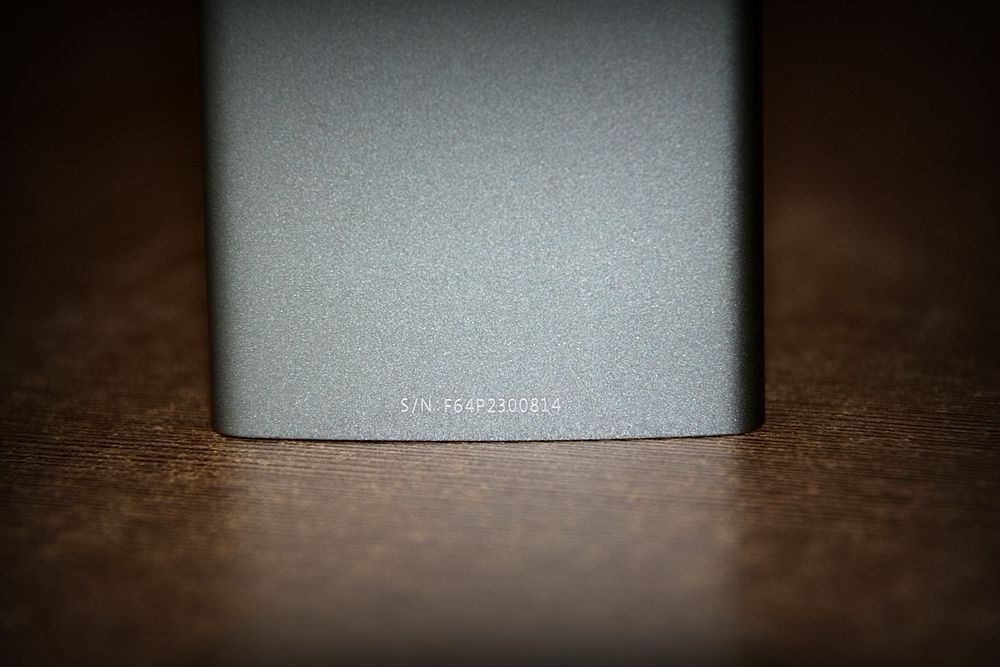 天生不凡，低调奢华有内涵——乐泡移动电源「烁」评测