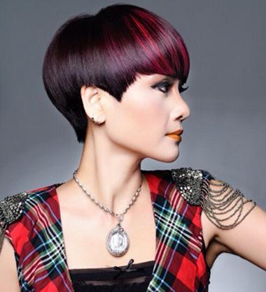 沙宣烫发女短发发型图片2015款,沙宣短发发型中年女