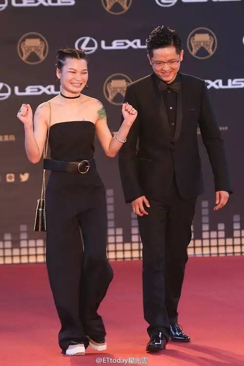 肿胀还是变胖?爱晒娃的范范又双叒叕变脸,这是要崩坏的节奏咩?