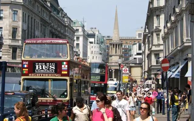 英国脱欧对英镑兑美元的影响 (英国无协议脱欧担忧加大英镑承压)