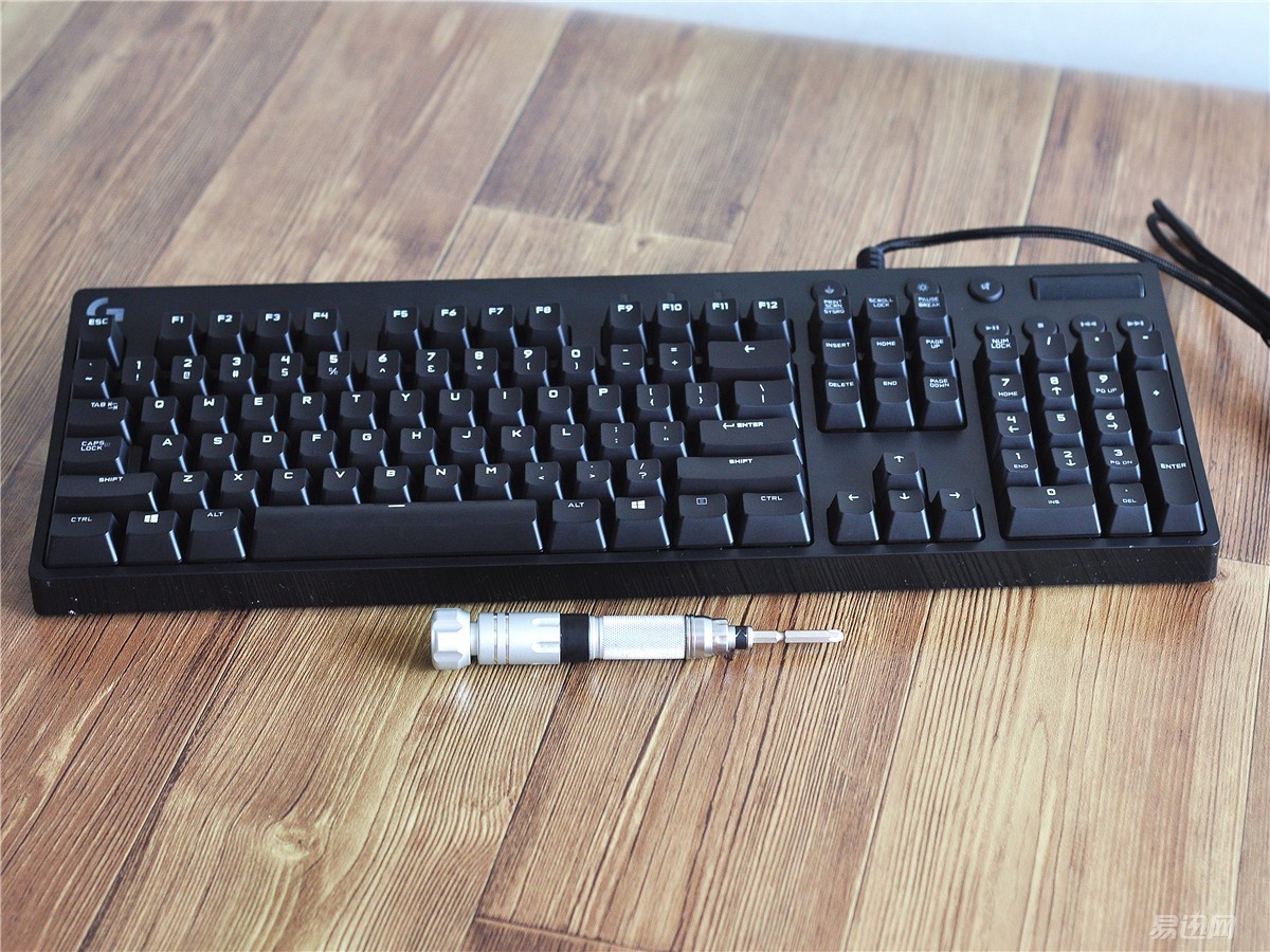 罗技g610青轴和海盗船k68青轴,罗技青轴键盘g610