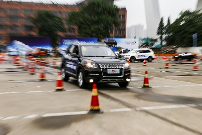 野马t701.5t手动测试,莫欺少年穷讲车