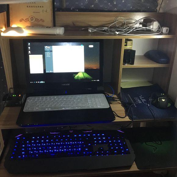 玩个LOL大学室友花七千买战神Z7，还贴了个这样的膜