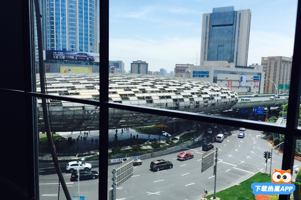 上海美式炭烤猪肋排,上海超大烤肋排餐厅