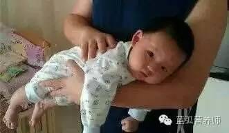有一种任何安抚都不能止住的宝宝哭闹，叫“肠绞痛”