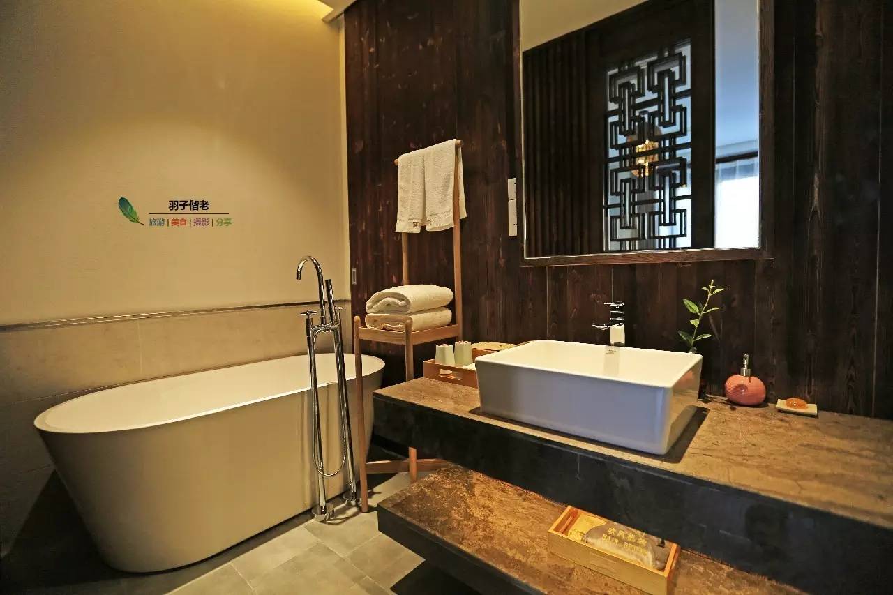 东方盐湖城属于什么镇,东方盐湖城属于哪里