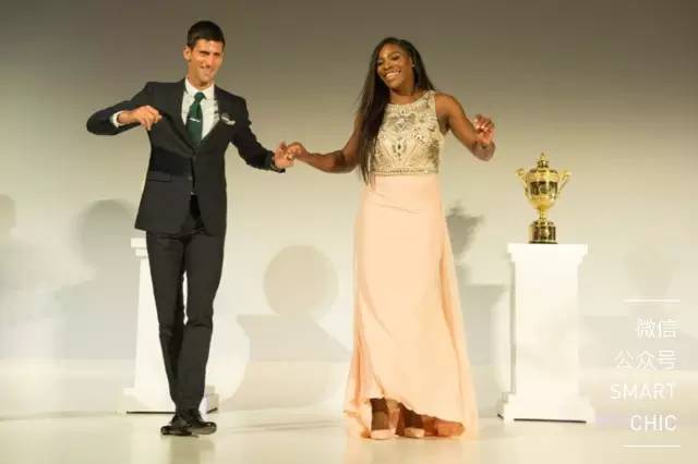 这些你熟悉的单品,都曾与网球有一段故事?