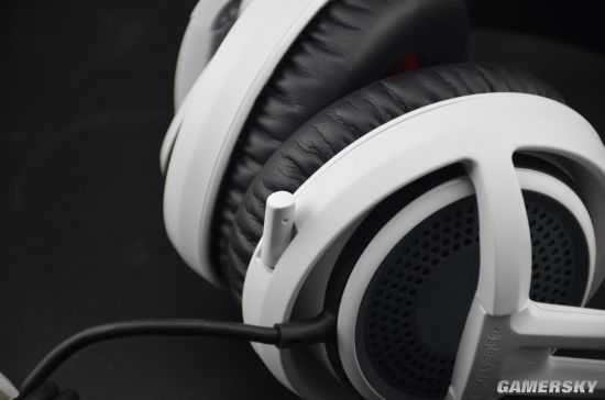 赛睿西伯利亚v3霜冻之蓝平替,赛睿西伯利亚350对比寒冰5