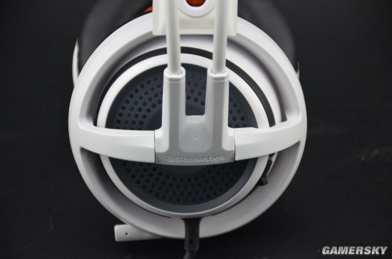 赛睿西伯利亚v3霜冻之蓝平替,赛睿西伯利亚350对比寒冰5