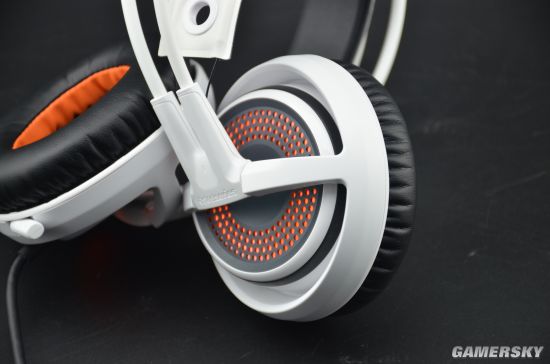 赛睿西伯利亚v3霜冻之蓝平替,赛睿西伯利亚350对比寒冰5