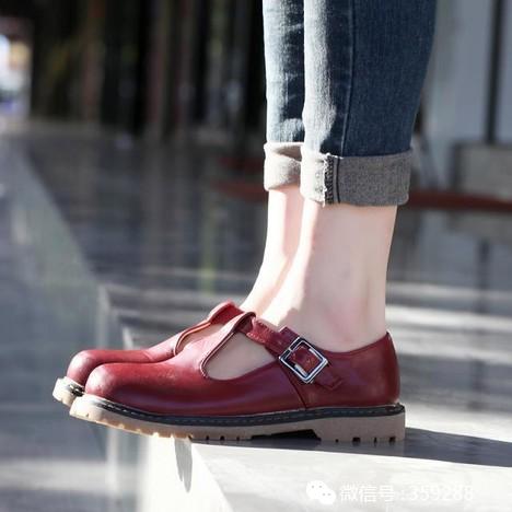 33码复古风格单鞋,23年流行的英伦风单鞋