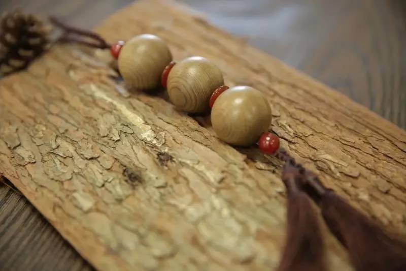金丝楠木手串108颗官方正品,800元的真正的金丝楠木手串