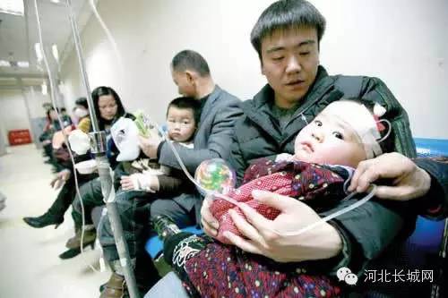 宝宝生病了是否应该马上用药,宝宝生病症状不严重需要去医院吗