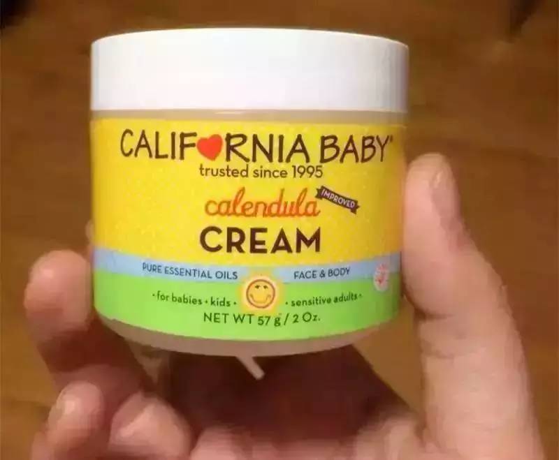 宝宝护肤的正确方法,宝宝护肤防过敏