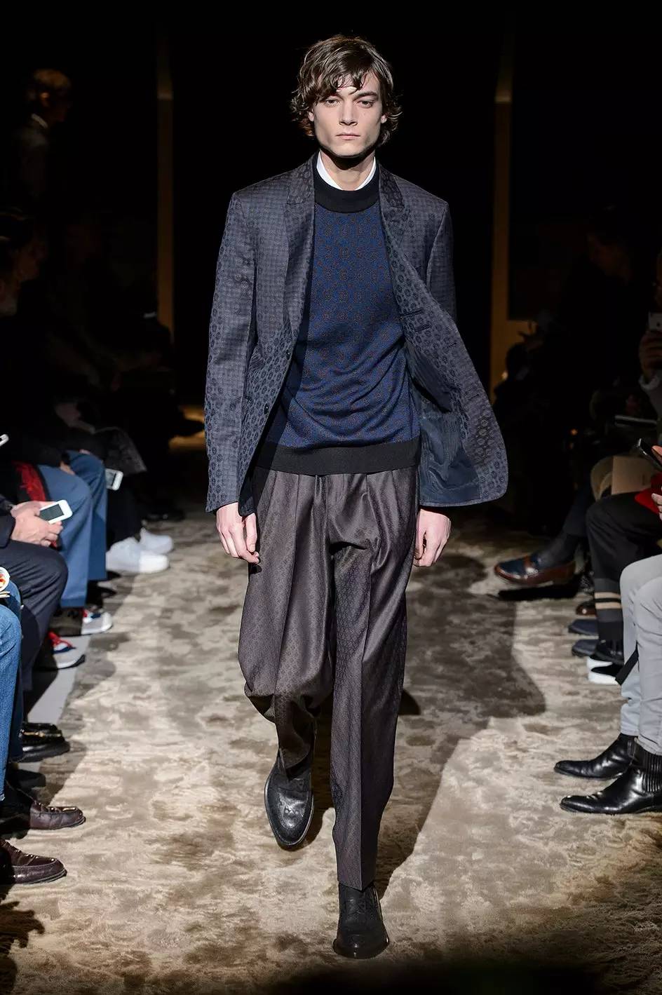 时装周街拍盘点,秋冬伦敦男装周ermenegildozegna