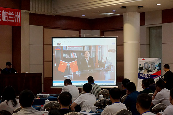 涓滄柟鍗拌薄涓浗鏃跺皻鐩涘吀,涓滄柟鍗拌薄娲诲姩