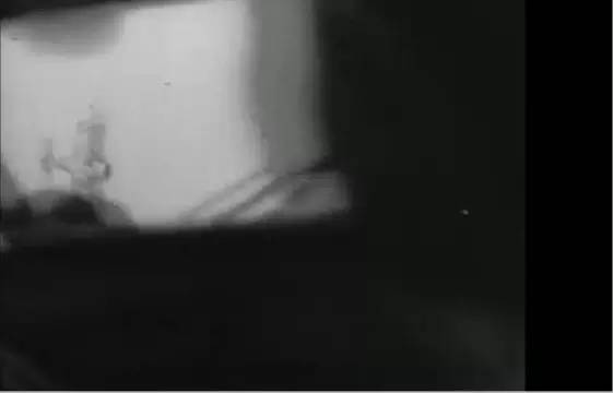 飞行员单挑32架日本飞机,一人单挑日本兵