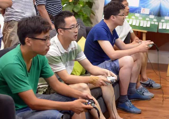 彪悍芜湖“玩家”扎堆去了这里！这个圈子不容易进入呦！