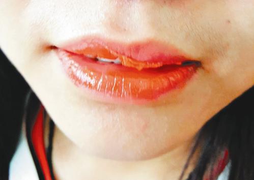 撕拉唇膜、眉胶、面膜、指甲油这些撕拉界“新宠”用起来放心吗？