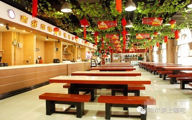 曾经独领风骚的石头马路,如今全是美食在召唤!