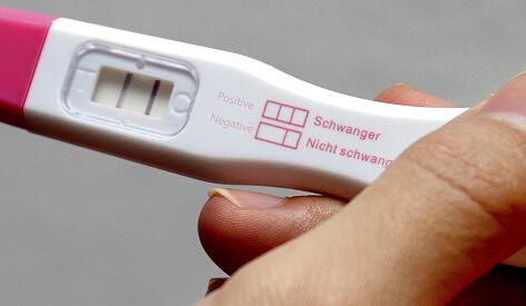 跟自己最好朋友的姐姐发生了关系,但姐姐选择让我离开!