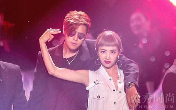 罗志祥和蔡依林同台撩蔡依林,罗志祥蔡依林演唱会叫蔡依林阿姨