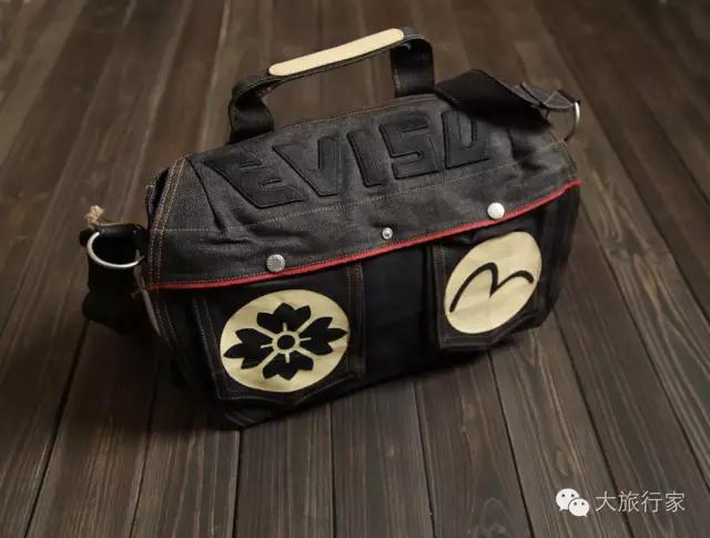 想在旅行中穿的比景色更撩人,何必东走(fei)西逛(qian