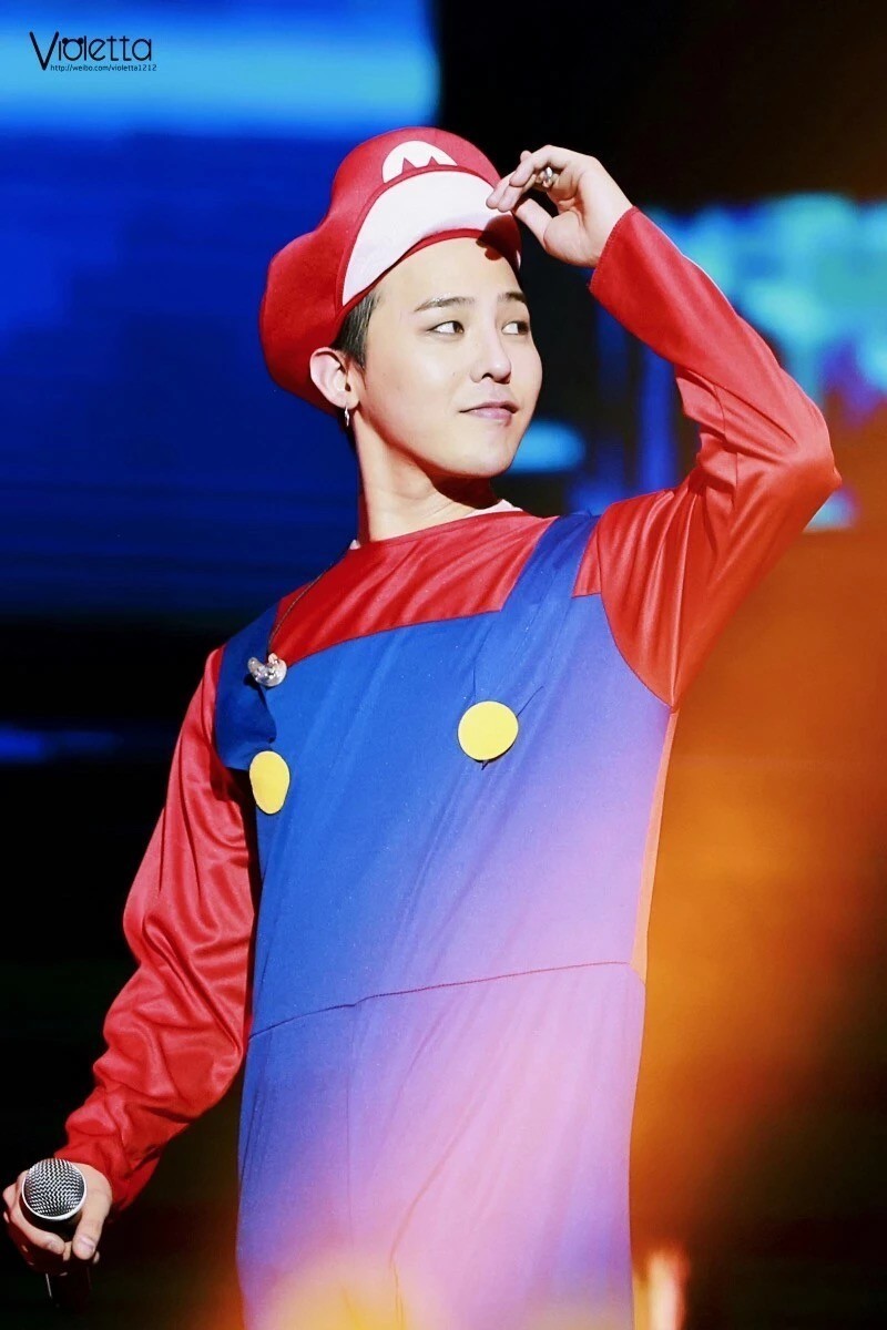 权志龙穿女装迷人,权志龙穿女装毫无违和感