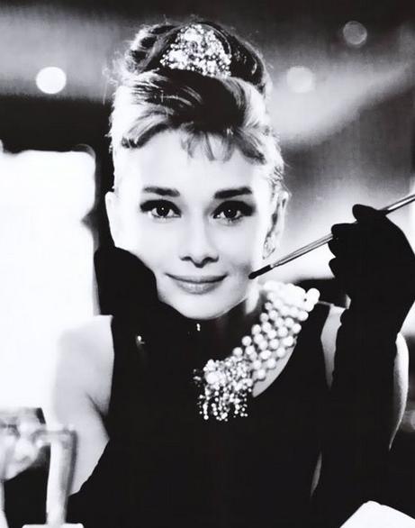 夏日轻盈柔顺的秀发体验，就在澳洲绿色溪谷