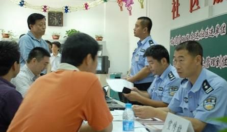 c1行驶证几年一审怎样年审,一年一审行驶证可以直接年审吗