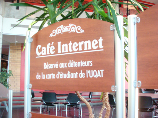 魁北克大学介绍，算是给要去留学的同学一点帮助吧