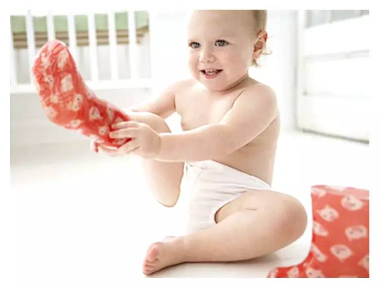 主持人乌小兰给宝宝的小脚丫除臭小偏方