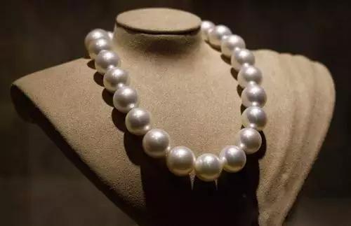 南洋珠和大溪地珍珠,带你看高品质珍珠