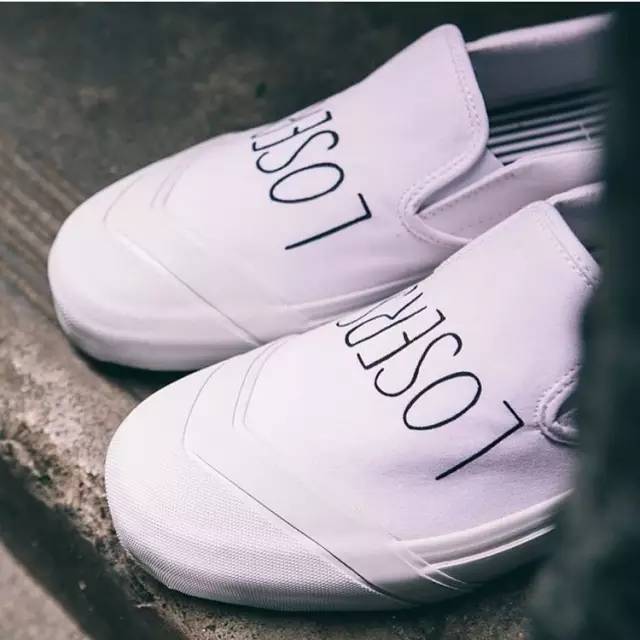 朴信惠喜欢穿什么鞋,朴信惠同款老爹鞋