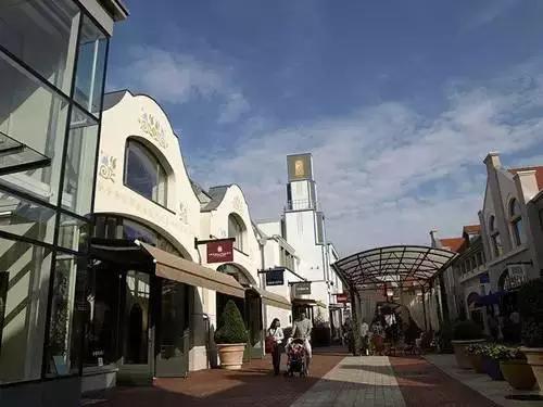 法国打折季买什么奢侈品便宜,欧洲买奢侈品退税攻略