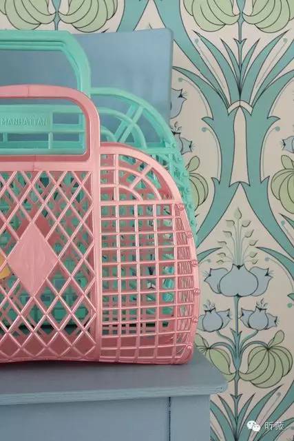 想在夏天吃冰果冻,夏天吃果冻甜甜的那种感觉