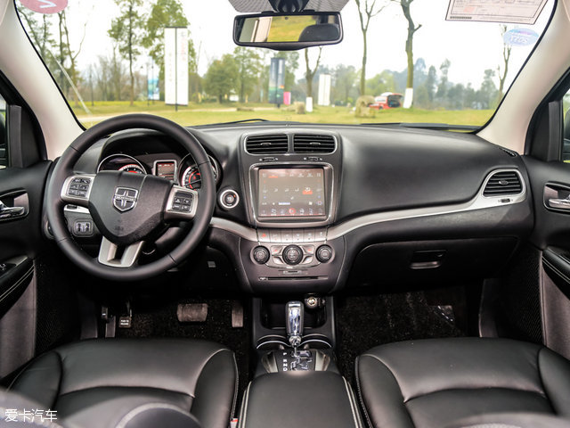 撒欢越野,安静舒适的大五座suv买什么