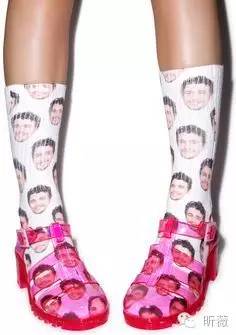 想在夏天吃冰果冻,夏天吃果冻甜甜的那种感觉