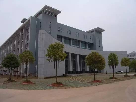 武工大计算机科学与工程学院,走进工大放飞梦想