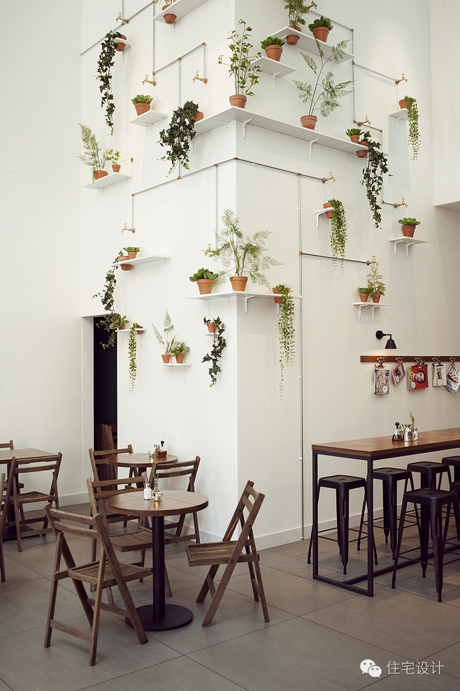 背景墙很花怎么布置拍视频,背景墙小怎样装好看又省钱