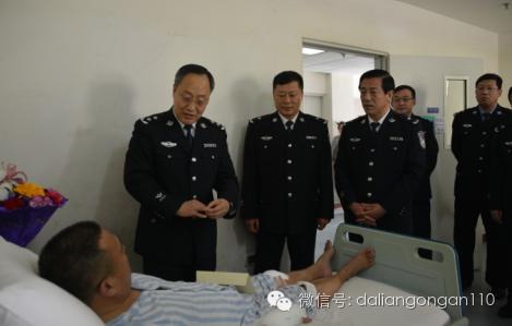 就算手断了也不放手,就算放手也不会放过你