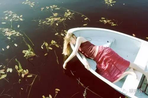 噗嗤故事|女性被侵后应该怎么做？