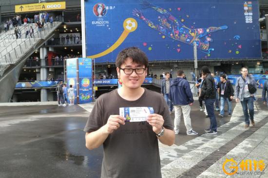 世界冠军对决！nubiaZ11实拍法兰西球场