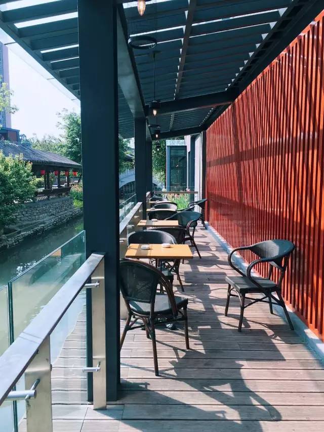 要逛就逛最大的zara,成都旗舰店有哪些