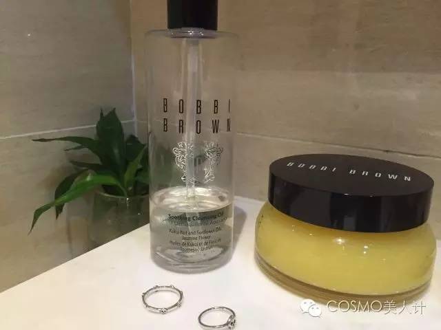 #CO蜜福利#面部清洁大讨论，和各种皮肤问题说再见！